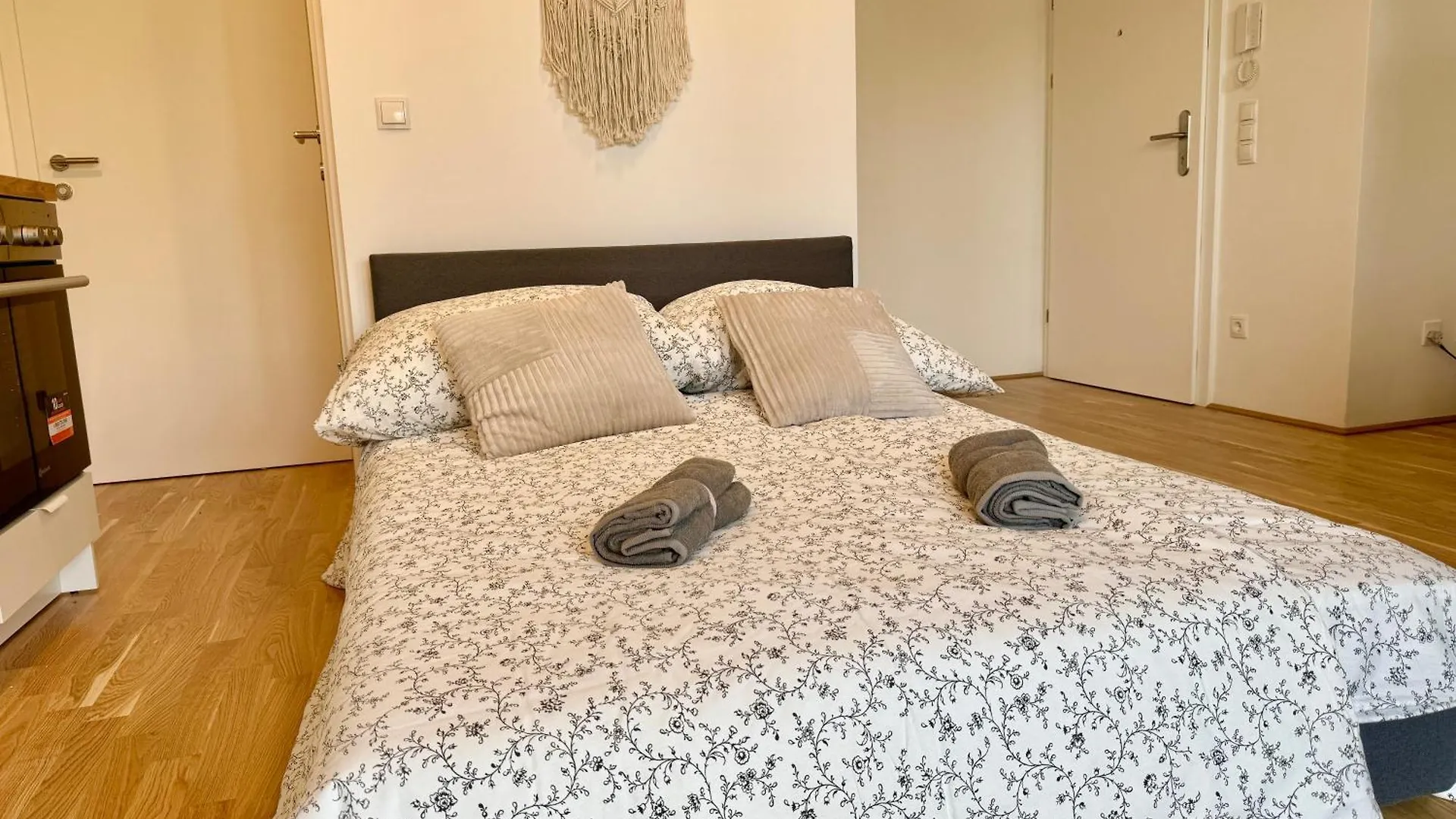 Modern Premium Apartment With Balcony Viena Áustria